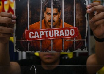 Maduros areštas JAV? Argentina meta iššūkį diktatoriui ir prašo jį išduoti dėl žiaurių nusikaltimų