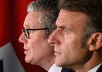 Makronas ir Starmeris telkia 35 šalis: ruošiamas naujas žingsnis dėl Ukrainos