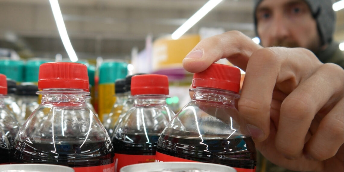 Populiarus saldiklis po padidinamuoju stiklu: ar didėja insulto rizika?