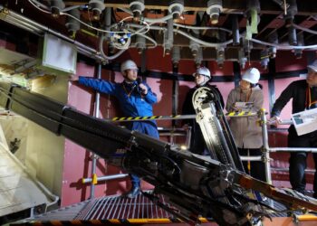 22 metrų robotinė ranka Fukušimoje: technologija kelia ir vilčių, ir klausimų