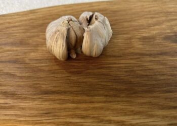 Močiutės patarimas saldžiam miegui: ką padėti po pagalve?