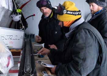 Antarktidoje – istorinis gręžinys: ilgiausias nuosėdų mėginys atskleidžia Žemės paslaptis