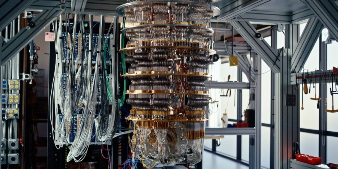 Sensacingas atradimas: mokslininkai aptiko retą trigubą superlaidininką – tai gali pakeisti kvantinius kompiuterius