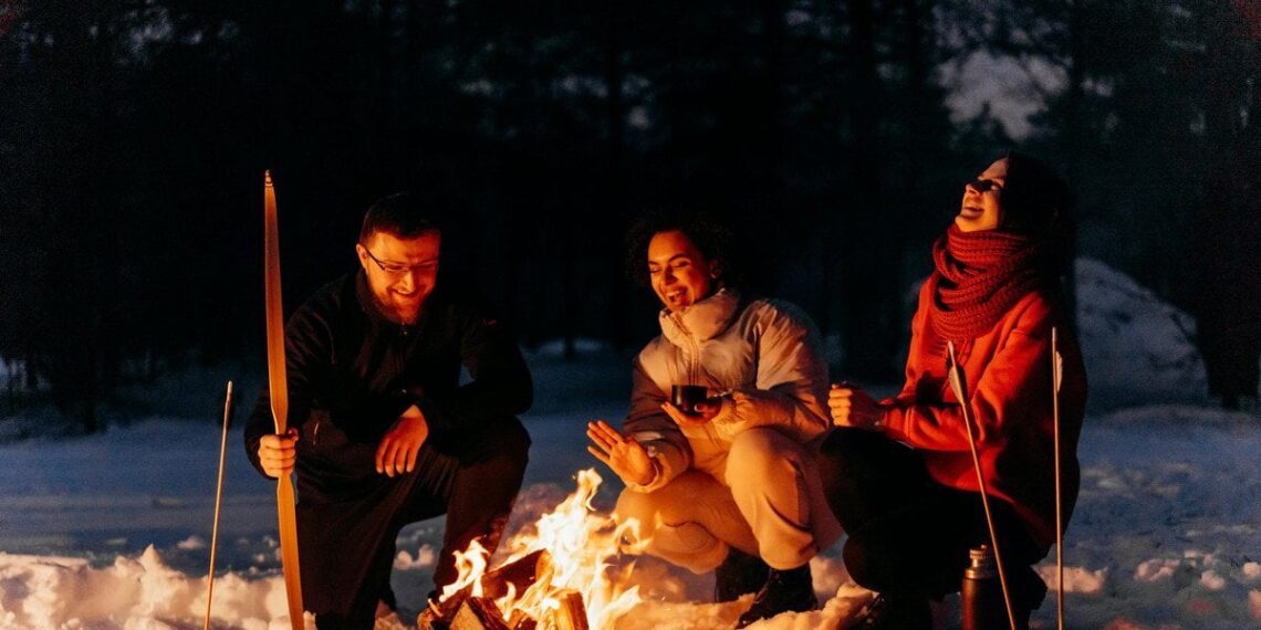 Mokslininkai: laužo dūmai pakeitė žmogaus DNR – pasekmes jaučiame iki šiol