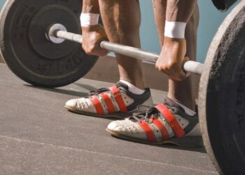 Sporto salėje darote šią klaidą? Netinkami batai gali gadinti rezultatus