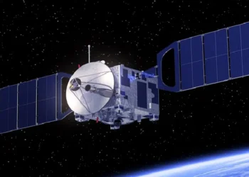 Nuo vėjo iki kosmoso: jūrinės jėgainės gali rinkti saulės energiją iš orbitos