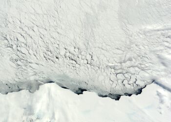 Mokslininkai sunerimę: Antarktidoje aptiktas „gravitacinis pragaras“