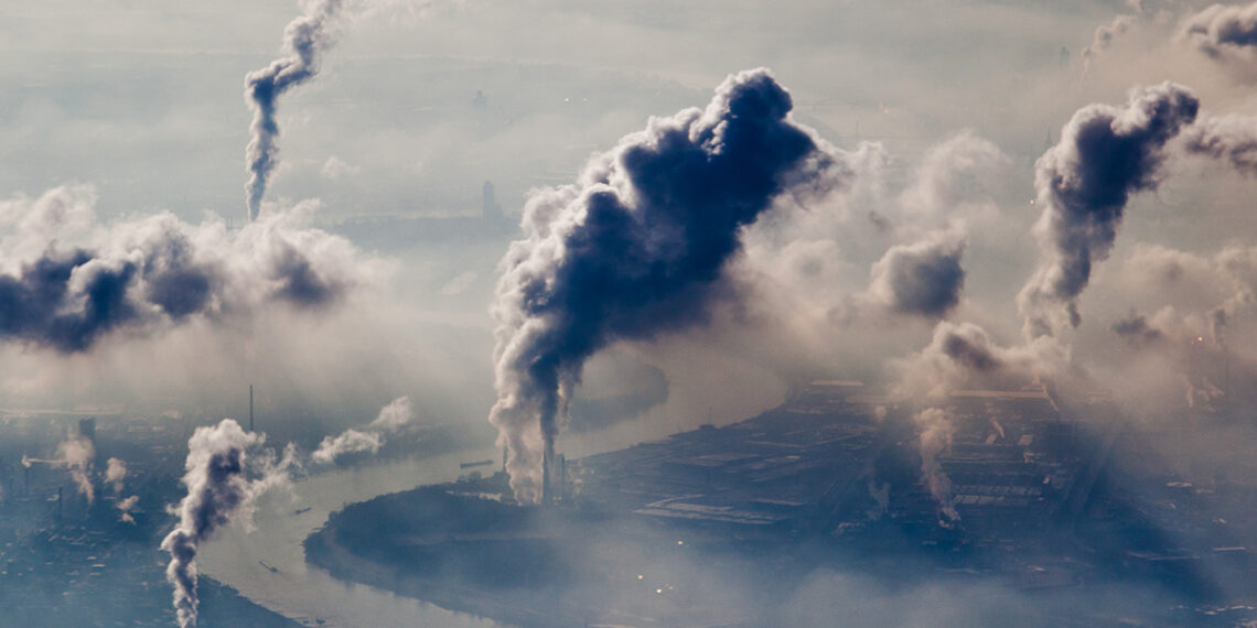 Mokslininkai šokiruoti: atskleistas stulbinamas ryšys tarp oro taršos ir Alzheimerio ligos