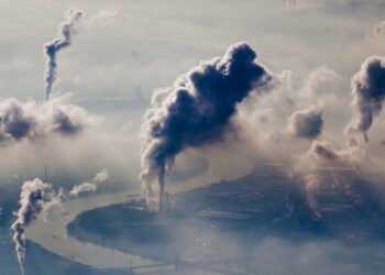 Mokslininkai šokiruoti: atskleistas stulbinamas ryšys tarp oro taršos ir Alzheimerio ligos