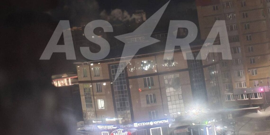 Pranešama apie dronų ataką Čeboksaruose: smogta karinės paskirties gamyklai