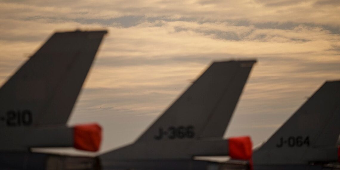 Griežtas įspėjimas Maskvai: NATO scenarijuje – smūgiai giliai už fronto linijos