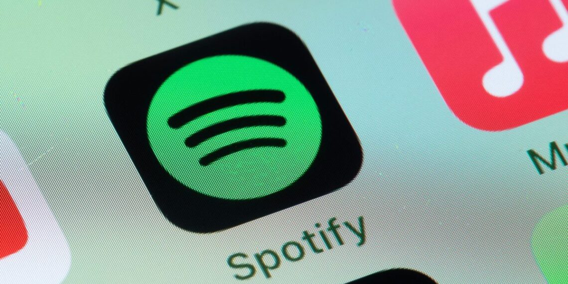 „Spotify“ atveria muzikos užkulisius: istorijos, kurios nustebins