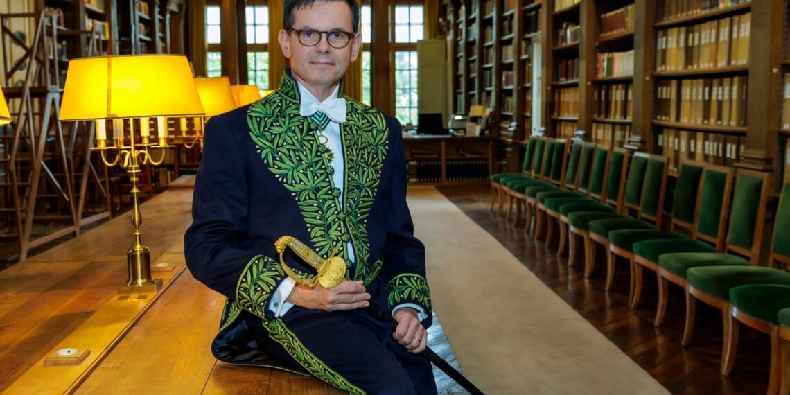 Po milijoninės vagystės – naujas Luvro vadovas: kokie iššūkiai laukia?