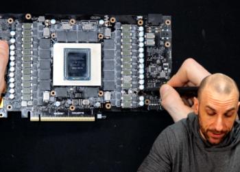 „RTX 5090“ fiasko: žaidėjas teigia, kad plokštė perdegė vos paleidus kompiuterį