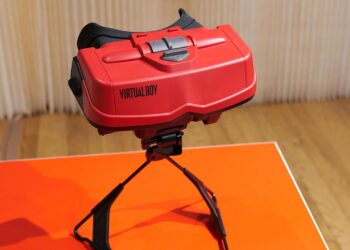 „Virtual Boy“ sugrįžta? „Nintendo“ pristatė netikėtą naujieną