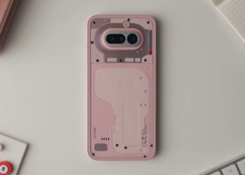 „Nothing“ ruošia staigmeną? Nutekintas rožinis 4a modelis su nauja „Glyph“ juosta