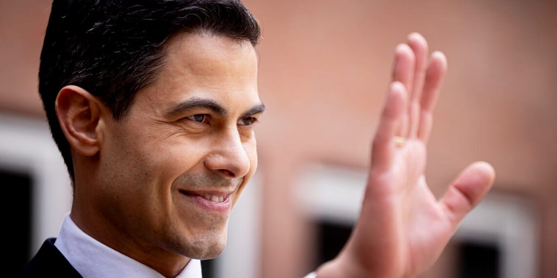 Olandijoje – nauja vyriausybė: prasideda politinė kova dėl valdžios ir įtakos