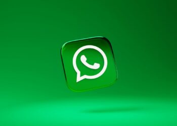 „WhatsApp“ ruošia naują funkciją, kuri padės nepamiršti išsiųsti svarbių žinučių