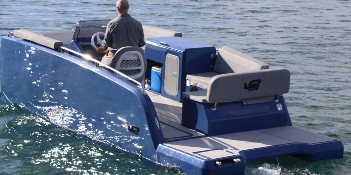 Per mažiau nei savaitę – 6 metrų laivas: pasaulį stebina 3D spausdintas katamaranas