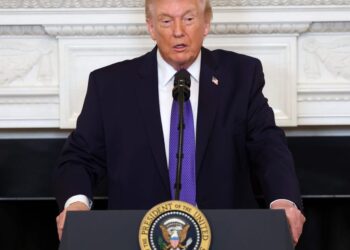 Pasaulio lyderiai sulaikę kvapą: ar nauji D. Trumpo muitai sukels pasaulinį ekonominį chaosą?