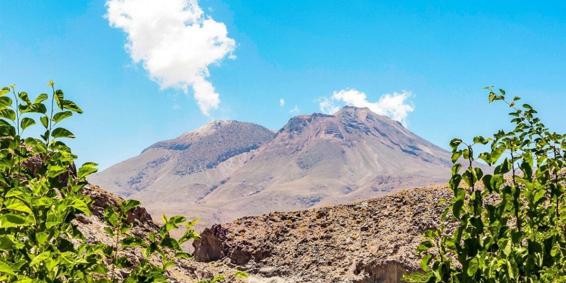 Po 700 tūkst. metų pabudo Taftano ugnikalnis: mokslininkai įspėja apie pavojingus sprogimus