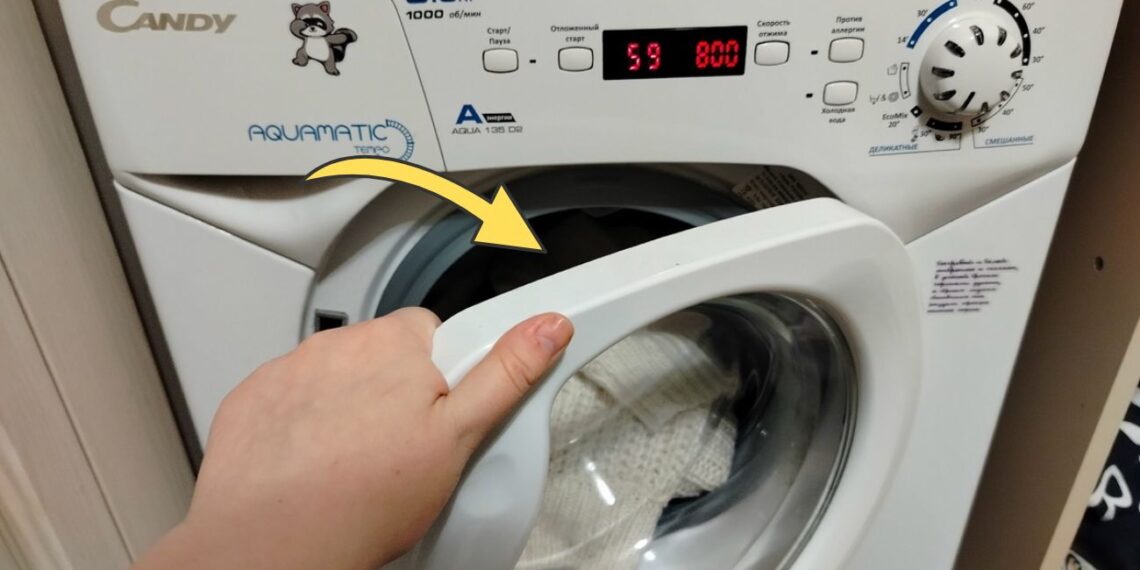 Kodėl po skalbimo drabužiai vis dar nemaloniai kvepia? Viena dažna klaida