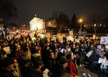Prancūzų milžinė Capgemini skubiai atsikrato JAV padalinio po skandalingų ryšių su ICE