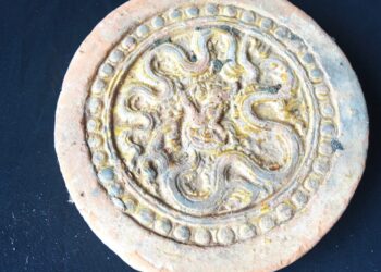 Archeologus sukrėtė radinys Vietname: aptikti šimtmečius slėpti Ho dinastijos auksiniai lobiai