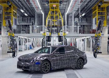 Revoliucija Miunchene: BMW i3 ruošiamas startui – net konservatyvūs vairuotojai liks be žado