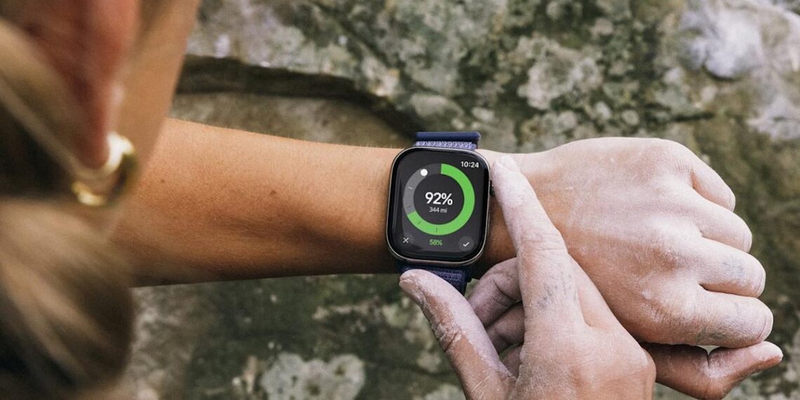 „Rivian“ pristato „Apple Watch“ programėlę: nuo nuotolinio valdymo iki skaitmeninio automobilio rakto