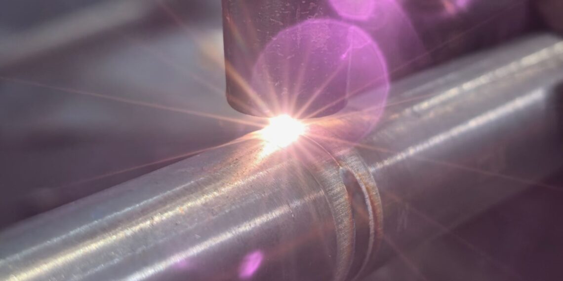 Rusijoje kuriamas naujos kartos plienas: jis gali atlaikyti net 600 °C karštį