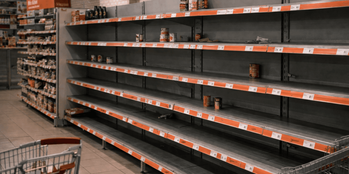 Rusijoje bręsta maisto krizė: tuštėjančios lentynos ir problemos žemės ūkyje