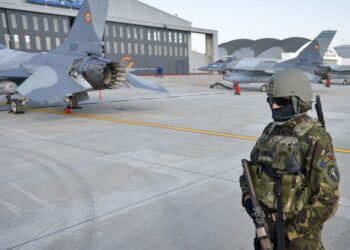 Rusijos dronas kirto NATO oro erdvę: Rumunija pakėlė naikintuvus F-16