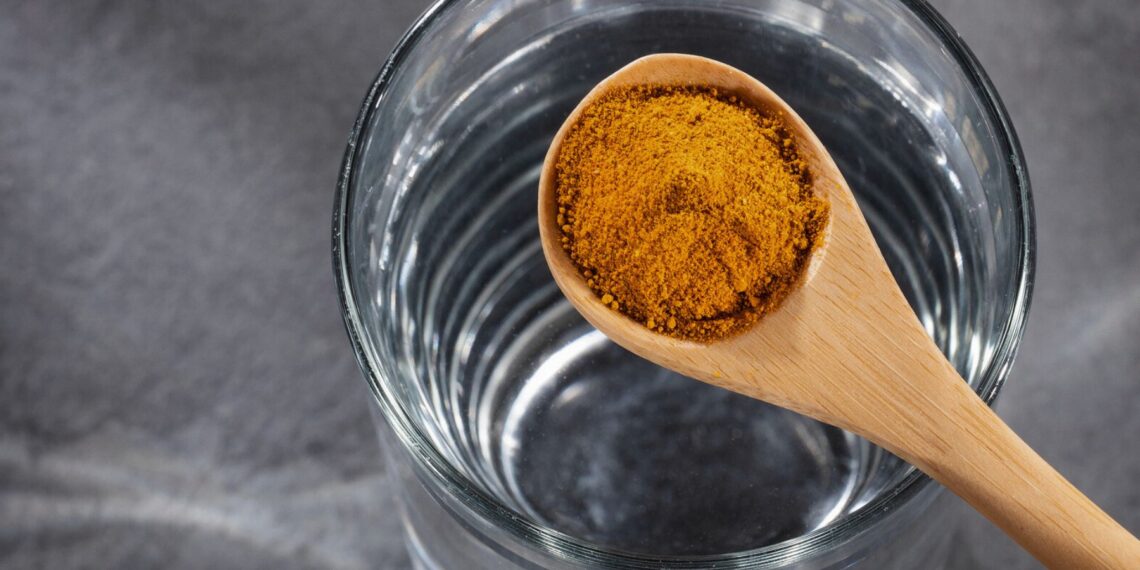 Ryto ritualas, kuris gali pagreitinti metabolizmą: į vandenį įmaišykite šaukštelį šio ingrediento