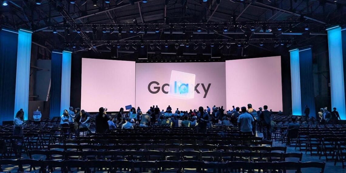 „Galaxy Unpacked 2026“ sudrebino rinką: parodyti „S26“, „Buds 4“ ir DI naujovės