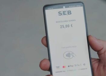 Dingo visi pinigai: SEB banko klientas po apsipirkimo liko su tuščia sąskaita