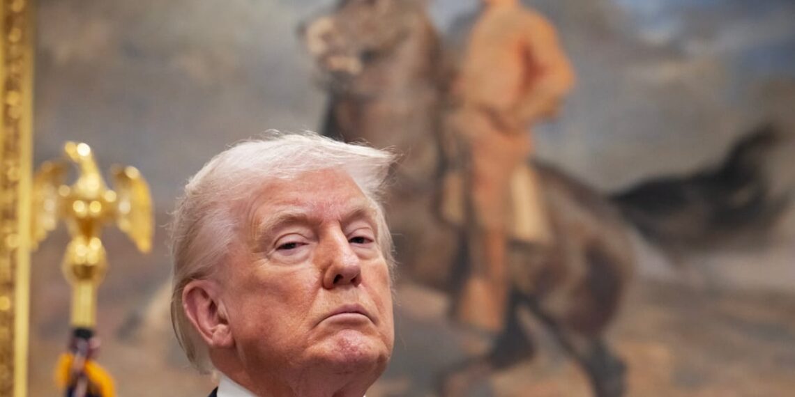 Trumpas rengia rokiruotę: JAV iždo pareigūnas gali būti siunčiamas į Vokietiją