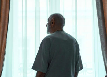 Mokslininkai tiria ryšį: depresijos simptomai gali pasirodyti anksčiau nei diagnozė