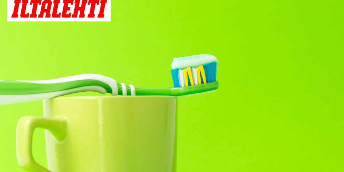 Stomatologai perspėja: šis daiktas vonioje gali kenkti jūsų dantims