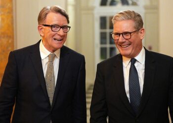 Skandalą keliantys Mandelsono laiškai: kaip Epsteinas darė įtaką JK ir ES politikai