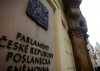 Skandalas Čekijoje: po audringų kaltinimų netikėtai paskirtas naujas aplinkos ministras