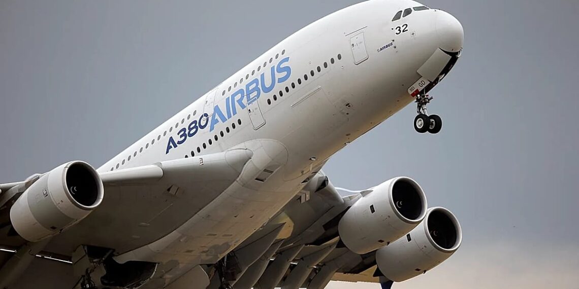 „Airbus“ rekordai ir „Boeing“ problemos: kodėl JAV renkasi rizikingą kelią?