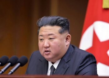 Skandalas Kim Jong Uno režime: kaip „perrinkimas“ ir branduolinė programa kelia grėsmę pasauliui