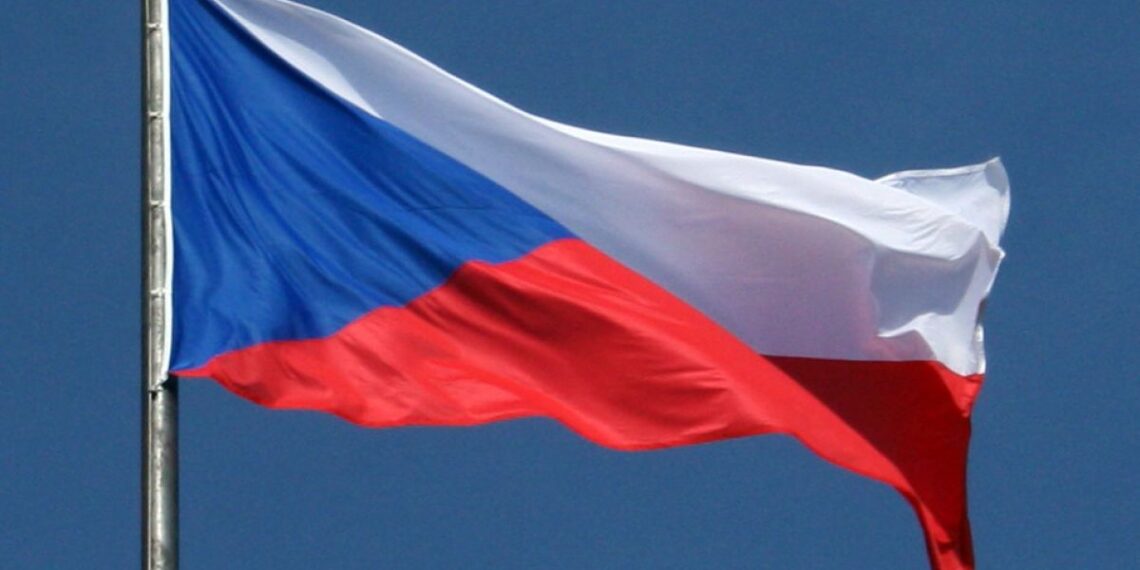 Skandalas Prahoje: tramvajaus vairuotojas už išpuolį prieš ukrainiečius nubaustas itin švelniai