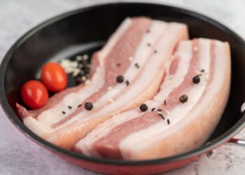 Skanūs kaip švieži: mažai žinomi lašinių laikymo triukai, apie kuriuos žino ne visi