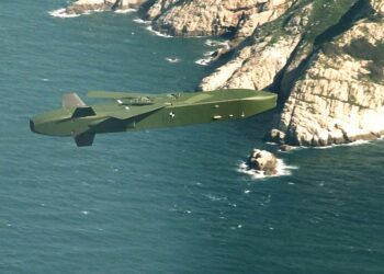 Slenka tarsi vaiduoklis: JAV išbandė naują 400 km nuotolio „Rusty Dagger“ raketą Ukrainai