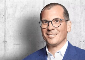 Brangūs įsigijimai, bet stabilūs rezultatai: LLB paskelbė 2025 m. finansinius rodiklius