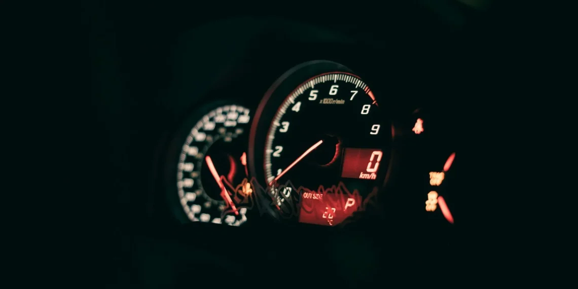 Girdite cypimą po variklio užvedimo? Štai ką tai gali reikšti