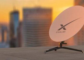 Šokiruojanti ekspertų išvada: kodėl Ukraina vis dar nediegia Starlink terminalų masiškai fronte?