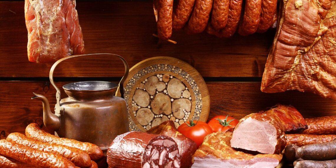 Kodėl katalikai penktadieniais nevalgo mėsos? Šios tradicijos prasmę žino ne visi